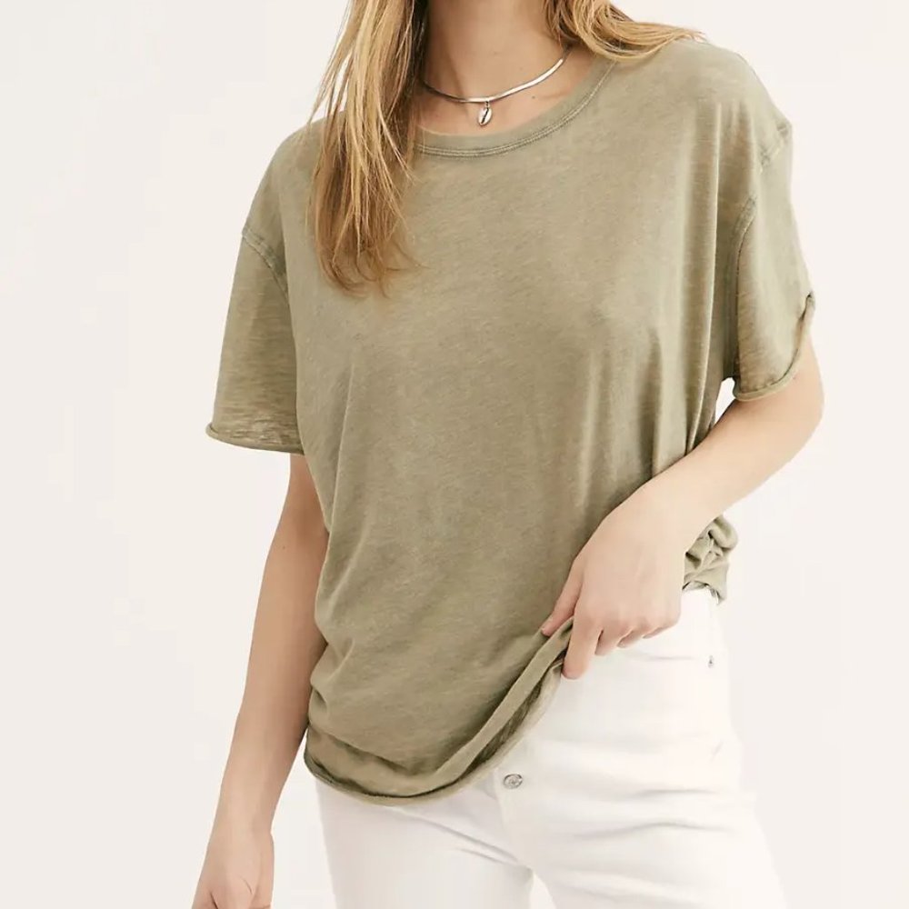 Free People Oversized Clarity Ringer Tee Top Rust Sage Size M, new with tags